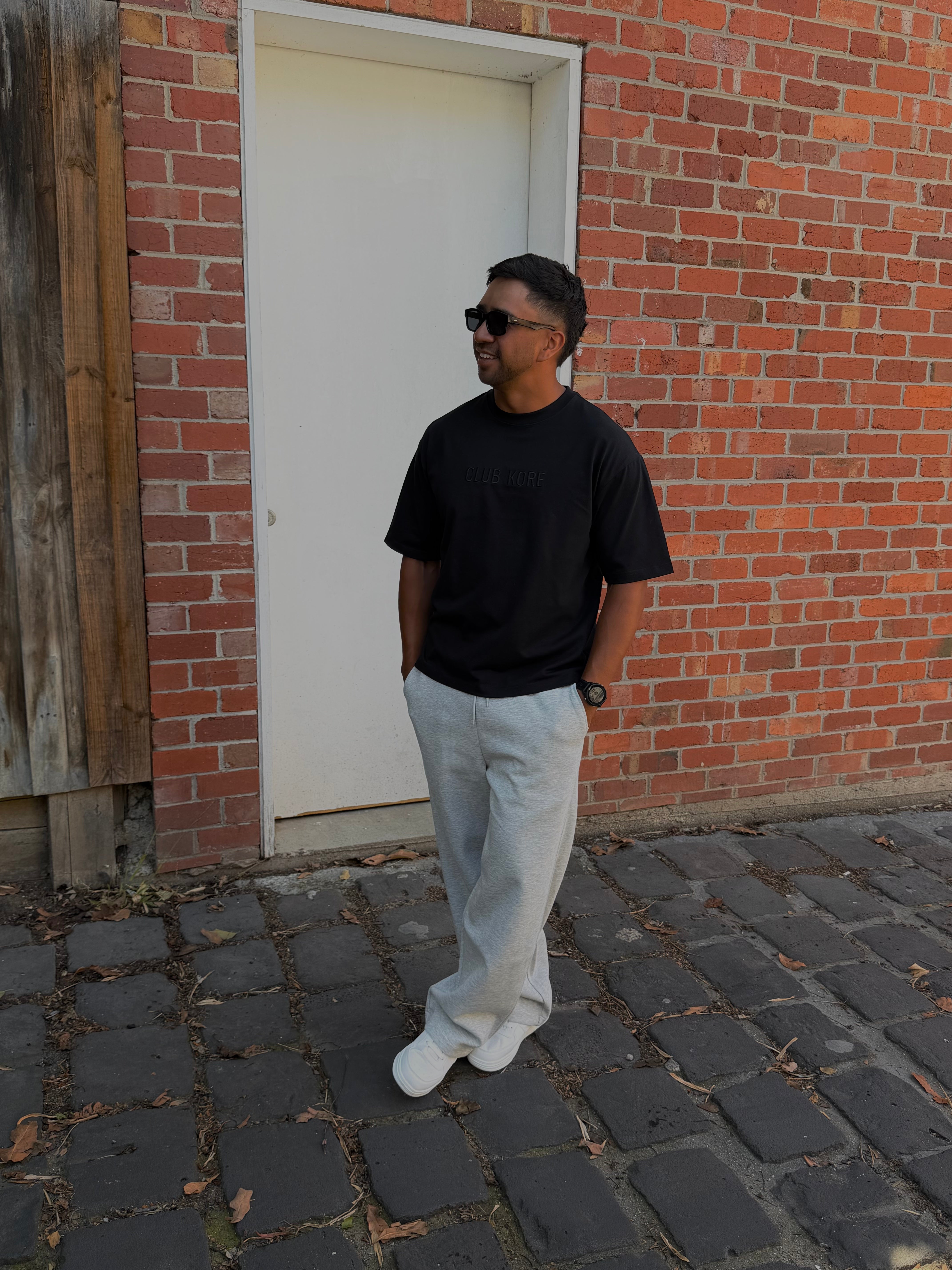 Kore Staple Tee- Black